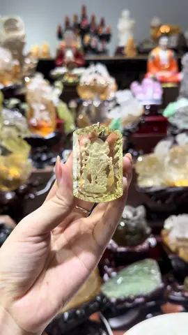 Bất động minh vương chạm âm thạch anh vàng pha lê #daphongthuy #phongthuy #daphongthuynhatkhang #LearnOnTikTok #fyp #foryou 