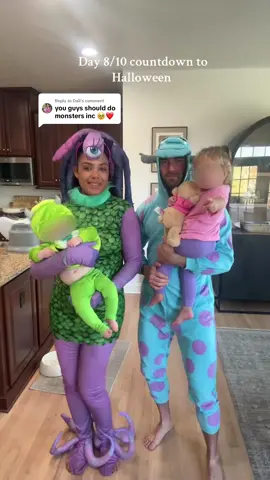 Replying to @Dalï day 8/10 🚪 You and I are a team. Monsters inc #husbandwife #demiandtom #costume #halloween #familycostume #monstersinc 