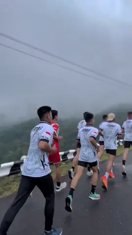 🎧#binsik🔥🏃🏻‍♂️ #binsikbareng #pelari #run 