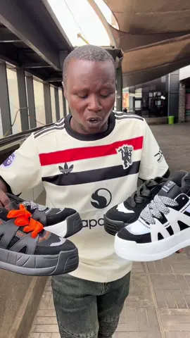 #nakedwolfe #nairobisneakershop #shoeplugnairobi #hiistyle 