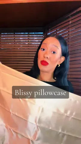 Elevate your skin, your hair, and your sleep with blissy 100% mulberry silk pillowcase. #blissy #mulberrysilk #realsilk #silk #pillowcase #BlissyBabe #BlissyDreamer #BlissyBrand #BlissyPillowcase #BlissyFam