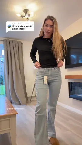 Replying to @Sonia the viral jeans in a different colour😍 #fyp #jeans #rebelliousfashion #tryon #tiktokmademebuyit #blackfridaysale #blackfridaydeals #stretchyjeans #viraljeans 