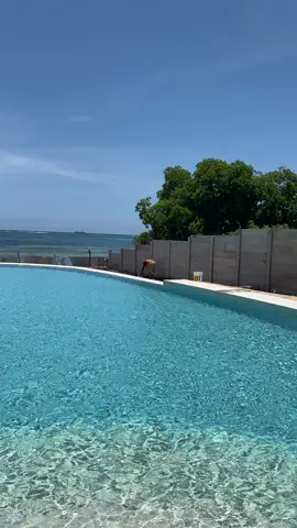 New project loading. Biggest infinity pool in Mombasa. @kingstonbeachlounge  #Fyp #MombasaTiktokers #ForYou #Pool #BeautifulDestinations