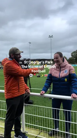 Spent the day at SGP with the young lionesses during their training session - great to work with @Friday Night Counter Attack 🏴󠁧󠁢󠁥󠁮󠁧󠁿🎬 #englandfootball #football #englandfootballteam #Lionesses 