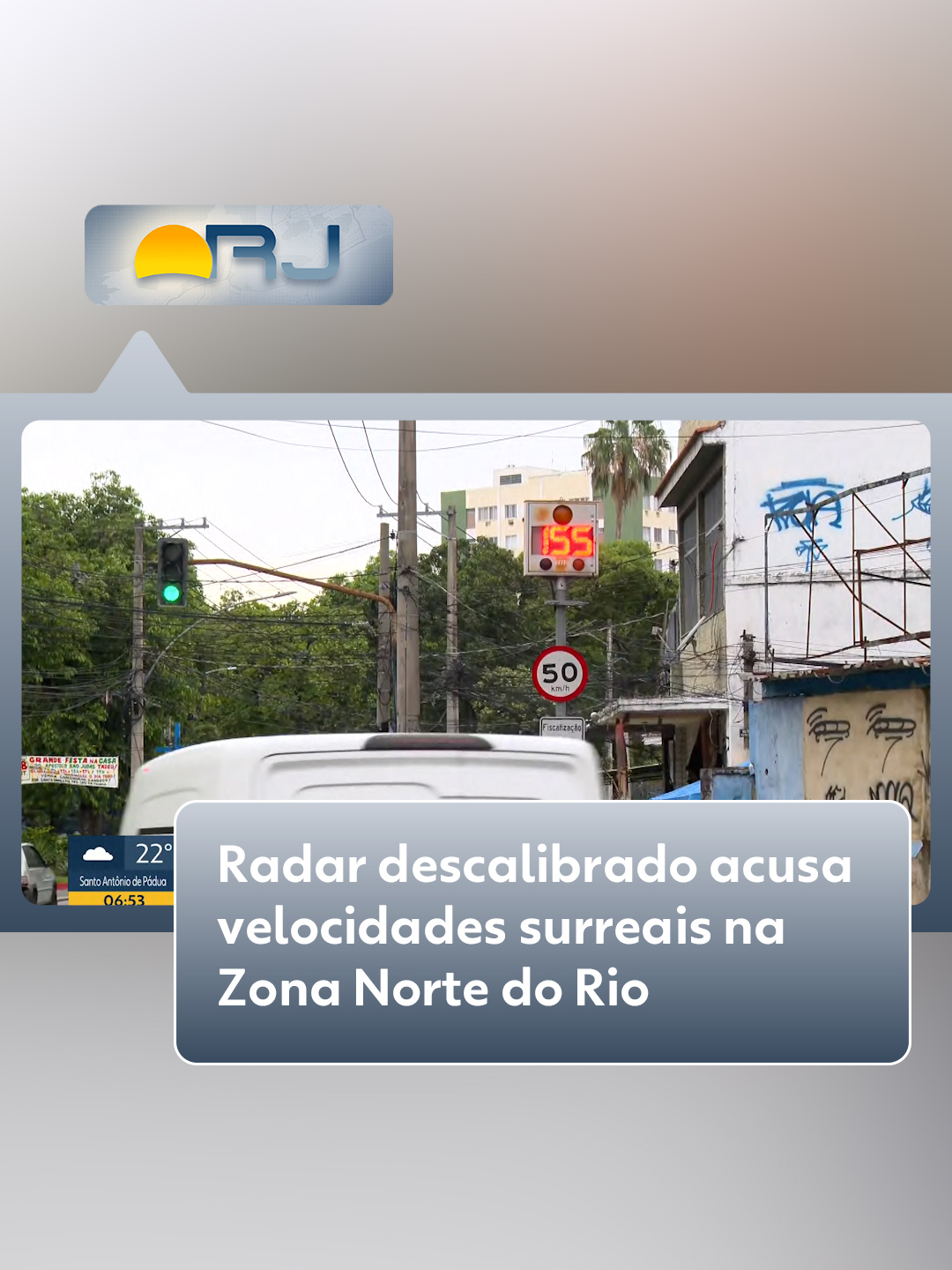 Até bicicleta é 'multada' - Um radar descalibrado na Zona Norte do Rio de Janeiro tem marcado velocidades surreais (como 155 km/h!) e deixado motoristas apreensivos. Até ciclistas são “multados”. O equipamento fica na Rua Leopoldina Rego, em Olaria, cujo limite é de 50 km/h. Funciona com sensores no asfalto e câmeras, e um visor metros à frente informa a quantas o motorista anda. Mas muitos que reduzem a marcha para obedecer à sinalização são surpreendidos com velocidades de bólidos, acima dos 100 km/h. Nem ciclista escapa: nesta segunda-feira (28), um deles passou, segundo o radar, a 72 km/h. Moradores dizem ainda que o aparelho também acende mesmo quando não tem carro algum. Não se sabe desde quando o radar ficou maluco, nem se os “flagrantes” de fato viraram multas. A CET-Rio informou que já providenciou o conserto. Veja mais em #g1.  #riodejaneiro #rj #bdrj #bomdiario #radar