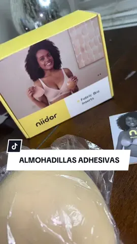 almohadillas adhesivas de doble cara para tu sujetador. Si estás buscando levantamiento de tu pecho automáticamente lo adquirirás con este producto simples de aplicar simples de retirar muy fácil de alabar así que muy buena opción para tenerlo en tu guardarropa y utilizarlo para esas ocasiones especiales. #a#almohadilla#d#diublesideds#stickys#stickybraN@Niidor Boutiquer#recomendation