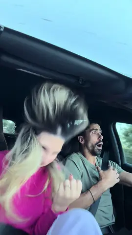 Πειτε μου σας παρακαλω αν ειμαι ο μονος που τα περναει αυτα !!!😱😂#αχαρακτηριστος #παμεδυνατα @Vivi Kollia 