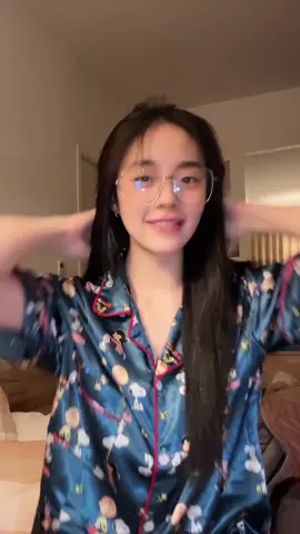 #thaigirl #glassesgirl #cutegirls 