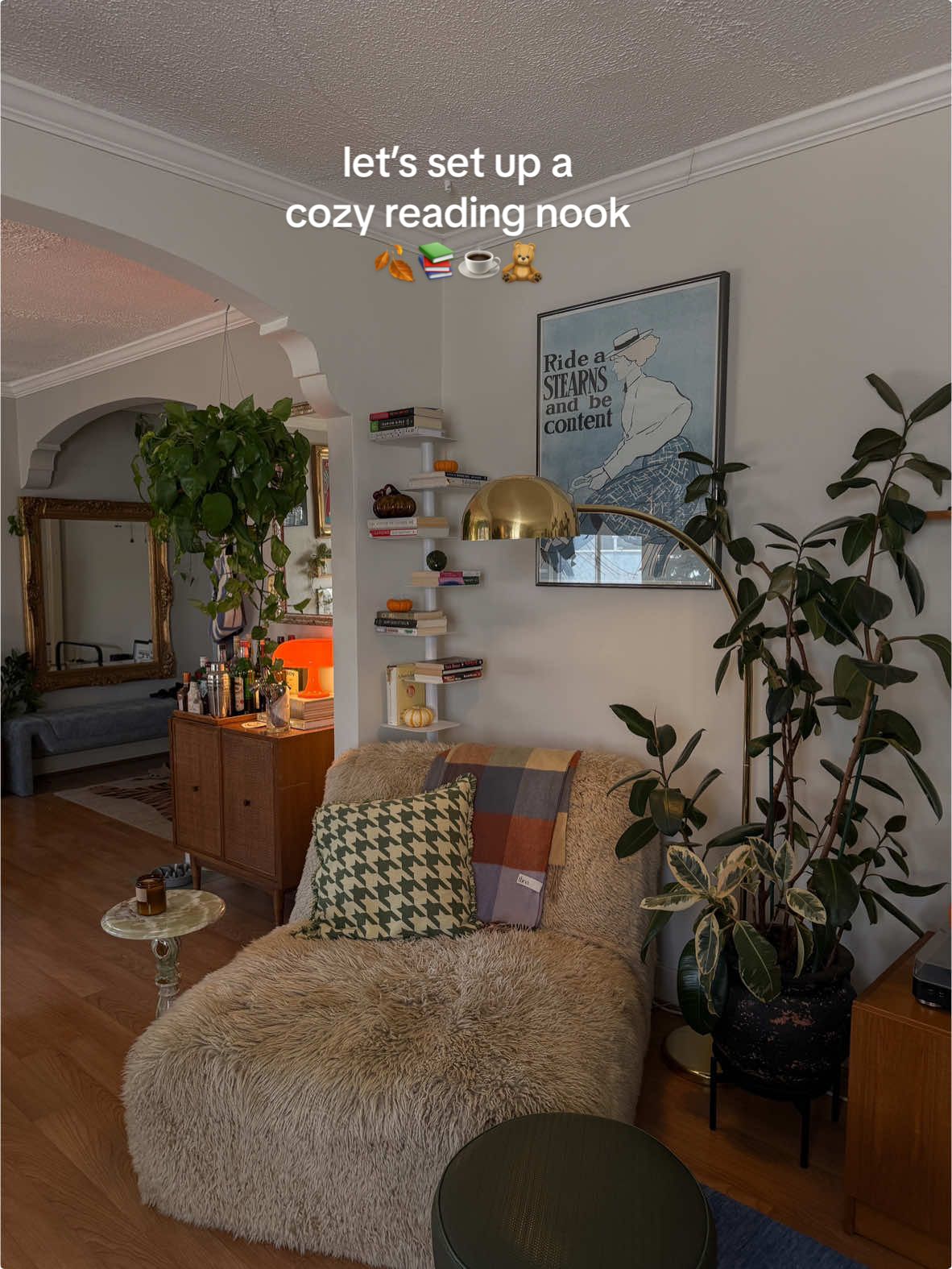 Gilmore Girls playing while building furniture is elite #cozy #readingnook #fall #homedecor #bookshelf #interiorstyling 