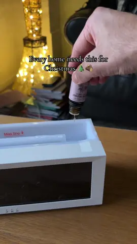 Officially my favourite christmas decoration 🥹 #homedecor #diffuser #humidifier #christmasdecor 