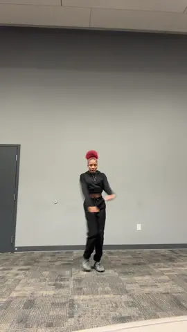 dc: @Jess💕 #fypシ #tripout #dance 