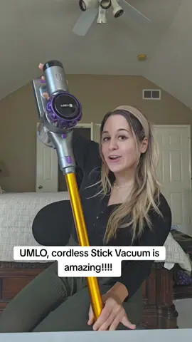 #umlocordlessvacuum #bestvacuumontiktok  #bestvacuum #tiktokshop #tikokshopfinds #vacuumcleaner #fyp #foryoupage #foryoupageofficiall #girlies #women #moms 