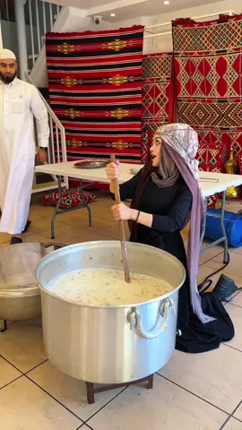 بتاخذ العقل ولا ما بتاخذ العقل؟  اليوم طبقنا كان شاكرية، احنا منحكيلها 