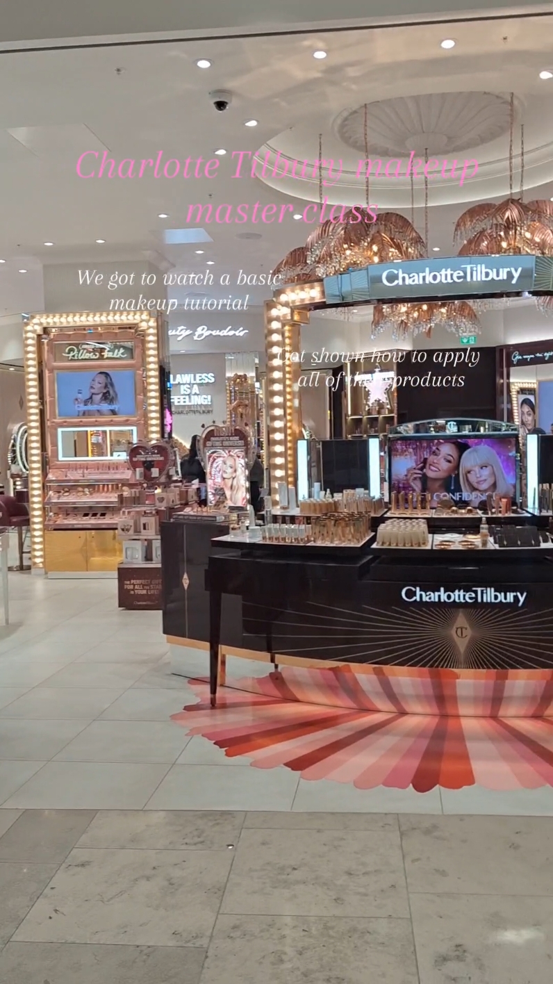 I had an amazing morning at a Charlotte Tilbury makeup master class with my girls xo #makeup #MUA #charlottetillbury #London #makeupclass #beauty #salon #skin #skincare 