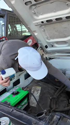 Check the oil on the square body #SquareBody #Chevrolet #Truck #KeepRanchin #KeepWrenchin 