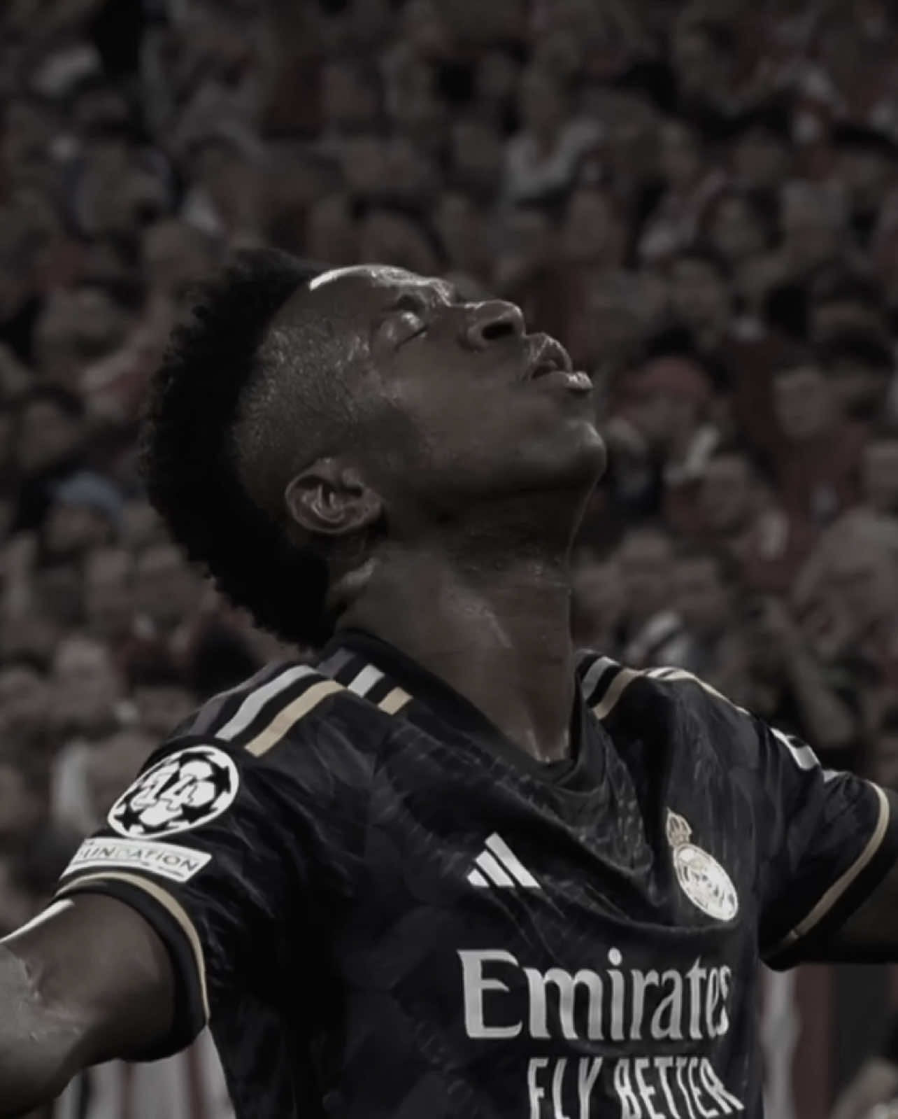 ظلموك يا ملك 😢 #vinicius #ballondor 