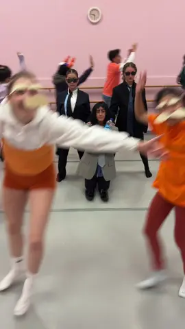 dress up week is the best week #thelorax #halloween #eds #evolutiondancestudio #dance #dancestudio #fypシ #blowup #funny 