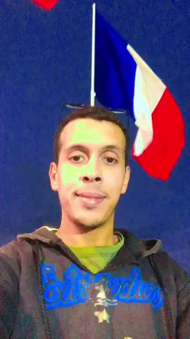 Je t'aime, France🇫🇷🇪🇺#tik_tok #trendingvideo #explorepage #tiktoknews #viraltiktok #vi #foryoupageofficiall #🇪🇺 #🇫🇷❤️ #france #france🇫🇷 #fran #francetiktok #francetiktok🇫🇷 #francetiktok🇨🇵 