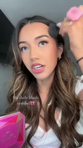 #toofacedpartner my NEW favorite holiday set from@Too Faced!!🎀🧸✨ jewl crush available at @sephora 