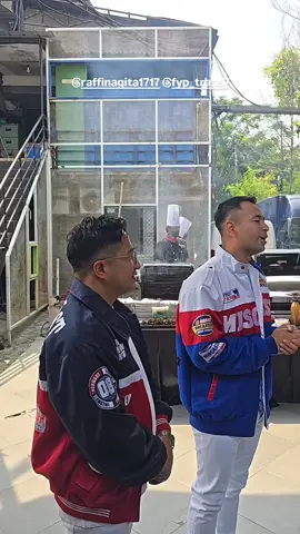 Syukuran makan makan dari Raffi Ahmad #masyaallahtabarakkallah #raffiahmad #irfanhakim #fyptrans7 #akunpenggemar 