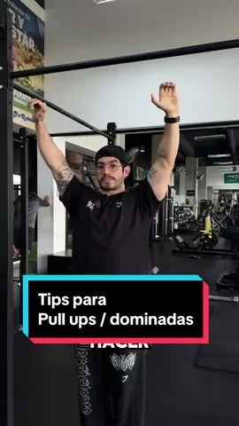 Cuando hagan sus pullups esten concientes de no solo usar los brazos y qctiven su espalda para no solo tenerlos mas limpios si no que se vuelva hasta mas facil y desarrollen su espalda! #gymrat #gymbro #gymtips #backday #Fitness #gym #gimnasio 