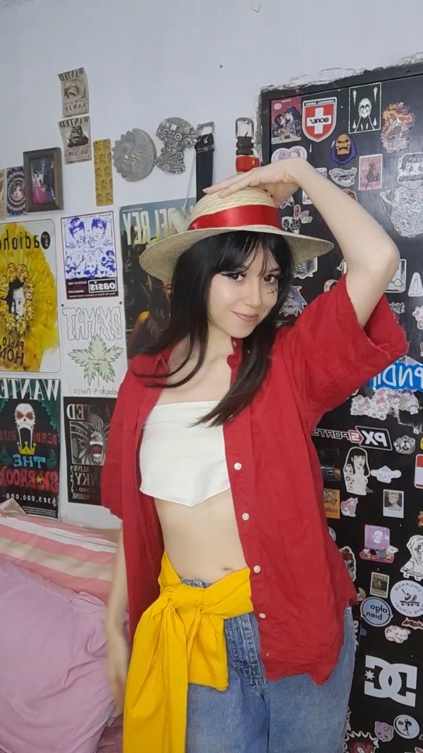 yo soy el one pice #onepiece #onepieceedit #onepiceluffy #disfraces #disfraz #luffyonepiece #luffy #ideasdisfraces #hawolleen #hawollen🎃🎃🎃🎃🎃 #cosplayer #cosplay 