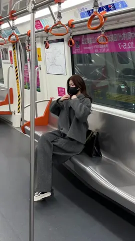 Set đẹp #xuhuong #setdoxinh #hangquangchau #thoitrangnu #chanka 