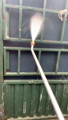 Hôm nay mình rửa xe nha các bạn 😂#xuhuongtiktok 