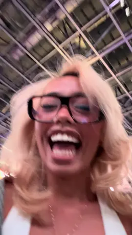 sorry random but yall me n my mom LOVE that kevin durant lifetime movie!!!! she IS the real mvp !!!