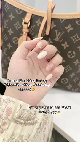 Đàn ông sơn nhà...mời các bà flex típp nha 🤣  Còn tui, tui nghiện sơn móng tay✨ #trend #xuhuong2024 #nail #songel #xh 