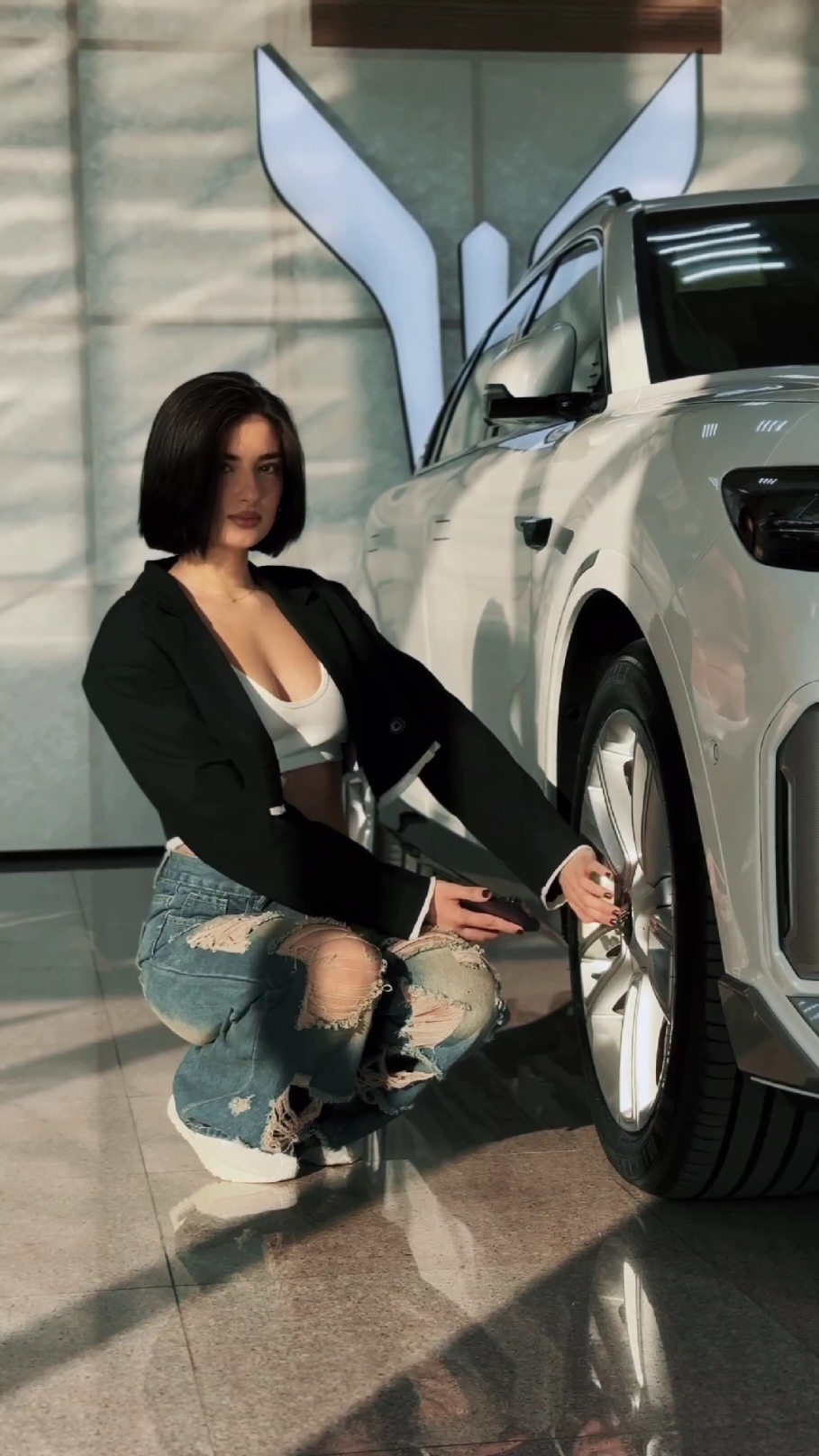 г. Ашхабад, ул. Объездная, Şanly Bedew. Voyah free 318. Это тренд, это стиль, это мощь, это комфорт. #ashgabat #turkmenistan #voyah #voyahfree #voyahturkmenistan #asmr #carasmr 