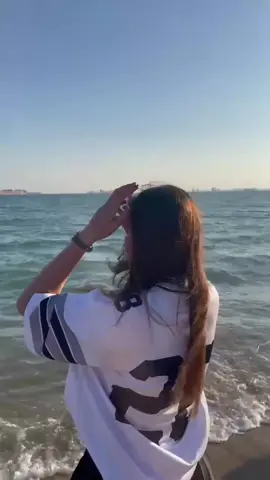 fokus benerin diri dulu, nanti kita bahas cinta lagi, karena perempuan seperti ku belum pantas untuk di cintai ☺️☺️