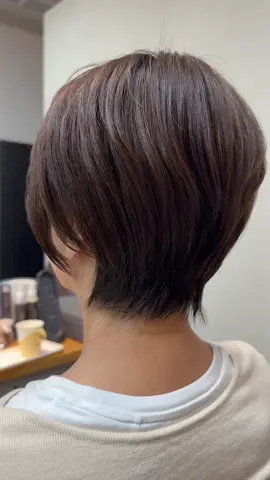 上品なショートカット/Short Haircut corte curto Corte de pelo corto 短髮 숏컷 Kiểu tóc ngắn 短发发型 Potongan rambut pendek ▪️使用ハサミ/scissors JOEWELL FXPRO-55MB CST25/30 JDB-580F #단발펌스타일 #헤어컷 #cabelo #cabeleireira #cabeleireiro #숏컷 #shorthairstyle #hairstyleforshorthair #shortbob #bob #haircut #cortedepelo #pelo #cabello #hair  #haircut #hairstyle #hairstyles #hairstylest #美容師 #Hairdresser #Peluquero #미용사 #美发师 #ジョーウェル #JOEWELL #pr