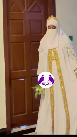 Halagu guriyo adigo asturan 🧕🏻dharka meherka kiro iyo gaditaanba waa naga heleesaa 🤗gacmo furan kuso dhawaada#ruuximohahijabs #weddingdress #hijabitiktok #somalia #islamic_video 