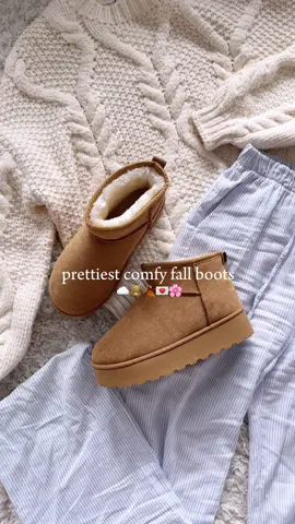 In love with our Yula comfy boots in “camel” color 🧸🌸 Available in EU size 36 - 41! 💌 #OOTD #outfitinspo #outfitoftheday #falloutfits #autumnoutfits #uggseason #uggboots #platformshoes #fallshoes #fallboots #shoelover #shoecollection #uggslippers #uggdupe #outfitinspiration #stockholmstyle #copenhagenstyle 