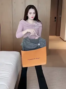 Áo len cổ vuông siêu mềm mịn ấm áp cho nữ - Women Top#aolen #aolenquangchau #aolennu #aolenxinh #trendingvideo 