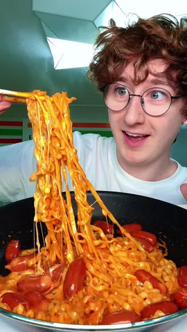 Day 28 of ONLY Eating Food From a Korean Convenience Store! #conveniencestore #asmr #mukbang #koreanconveniencestore #koreanfood #korea #ramen #buldak 