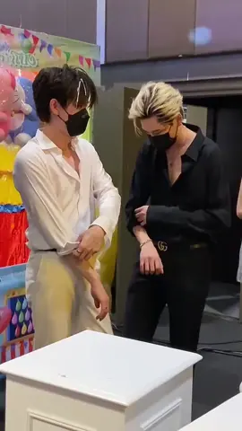 P'Boun's reaction, see Prem wearing THE RING (Boun's gift)💍🥹💗cr. Sunday17473574 #บุ๋นเปรม #bounprem #bb0un #บุ๋นนพณัฐ #prem_space #บุ๋นเปรมไม่ใช่พี่น้อง 