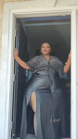 @Xpluswear faux leather slit skirt discount code [KELLY] #xpluswearofficial #trending #viraltiktok #kellyblackcherry #foryoupage #tiktokusa #plussizewomen #plussizewomen #curvyconfidence #plussizebeauty #AfricanCurves #QueenOfBeauty 