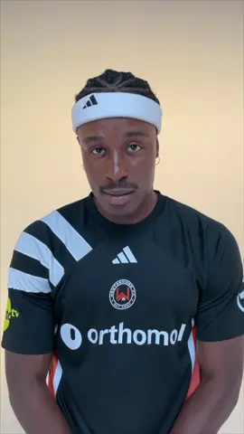 It's that simple 😍 inspire yourself with this motto as our ambassadors and be the best! 👌🏽 #footballtiktok #footballer #look #play 