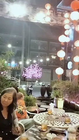 coofee Nhật Nguyệt Trần Hưng Đạo Q5 HCM city 