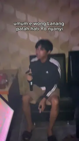 melok umum 🙌 #karaoke #akhirsebuahcerita #fyp #fypシ #CapCut 