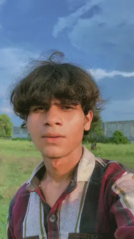 Ek hi to pasand hai meri use bhi 🥹💔😔……… . . . . . . . .#foryou #fyp #viral #nepalitiktok 