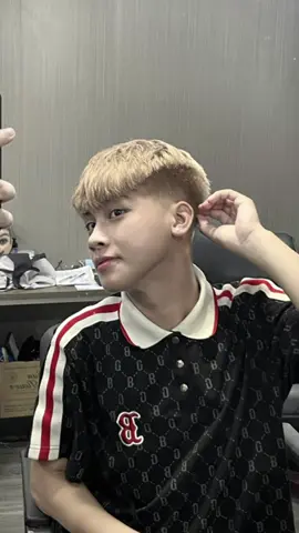 💈 𝗧𝗠 𝗕𝗮𝗿𝗯𝗲𝗿 𝗦𝗵𝗼𝗽 💈 Thợ săn hồng hài nhi đâu hết zồii   ⏰ Open time: 8:30Am - 20:30PM   🏠 Address: 487 Đ. Nguyễn Thị Minh Khai, Tân Đông Hiệp, Dĩ An, Bình Dương #barbershop #trendhair #nâukhói #màu_tóc_đẹp #tocnamdep #xuhuongtiktok #maicheo #layer #fyp 