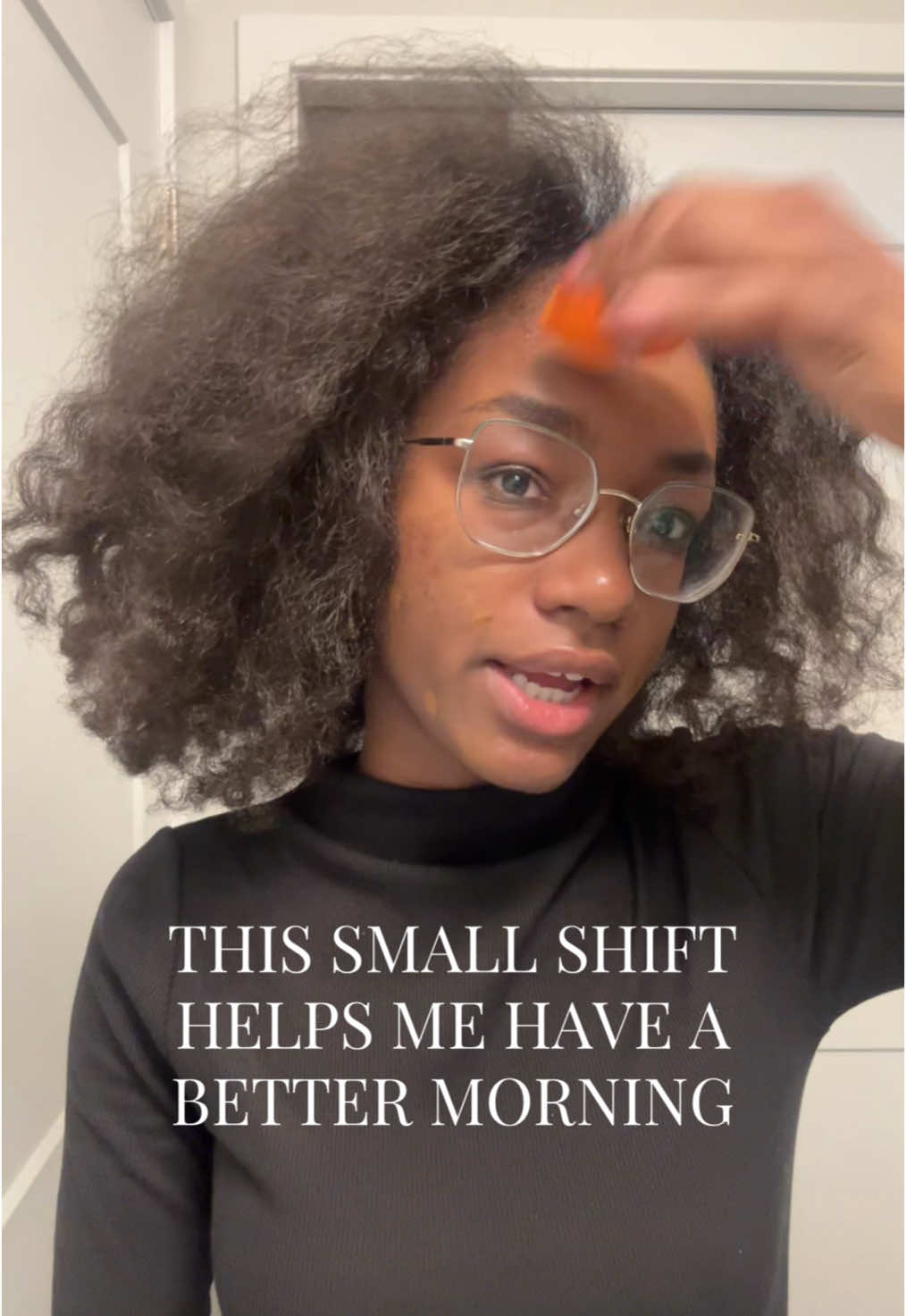 It’s so simple, I’m definitely going to keep doing this from now on  #9to5life #morningroutine #journalingideas #morningmotivation #blackgirltiktok #gratitudejournal 