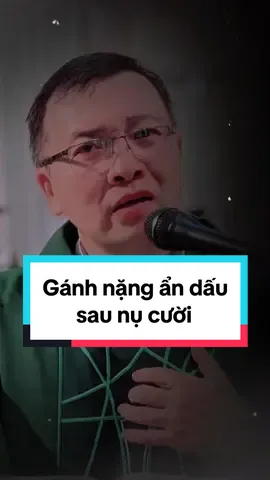 NẶNG LÒNG! Đôi khi ai đó bật khóc, không phải vì họ yếu đuối! Mà bởi vì họ đã phải tỏ ra mạnh mẽ trong một thời gian quá dài…! #tamsuconggiao #lmphuongdinhtoai #buồn #thatvong #dau #đau 