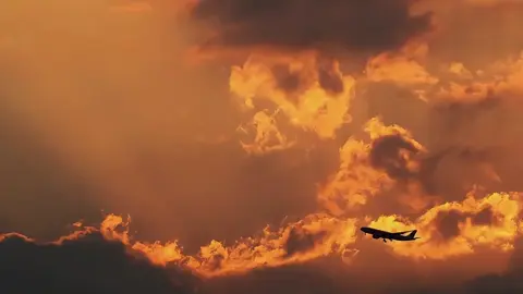 #airplane #sunset #videography #cinematic #aesthetic #journey  #colorgrade #sony #sonyalpha #sonyalpha6400 