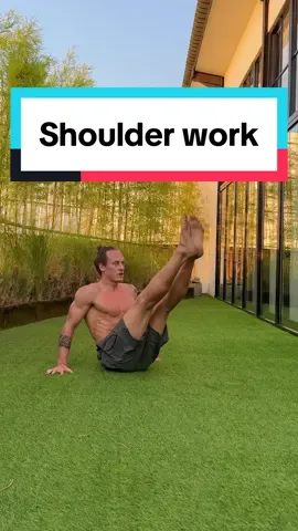 Save it. Try it! ✅  #bodyweighttraining #functionaltraining #fitnessmotivation #mobility #shouldermobility 