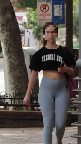 Asking Strangers For Money, Then Giving Them 100x What They Give Me.. #prank 