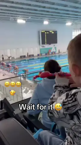 Oops 😂 (via Corotas_D/IG) #fail #swimming 